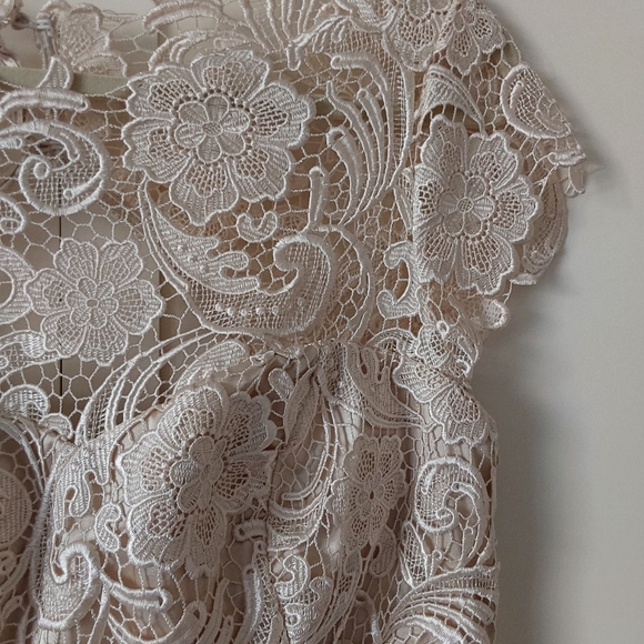 Beautiful mother of bride dress wedding size 14w Champagne color - Picture 3 of 9